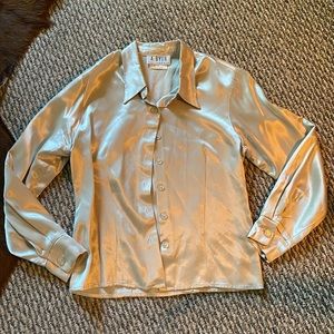 Vintage Perl silk like material button up blouse
